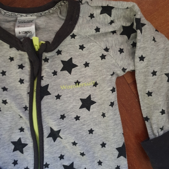 Bonds Other - BONDS Wondersuit grey with fluro zip